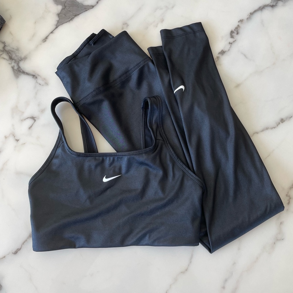 Nike Black Sports Bra and Leggings Set